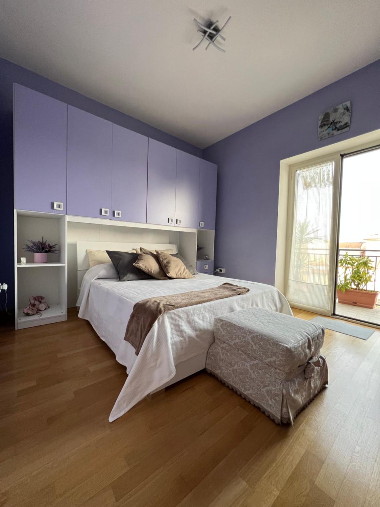 Il Giardino Della Reggia Bed & Breakfast กาแซร์ตา ภายนอก รูปภาพ