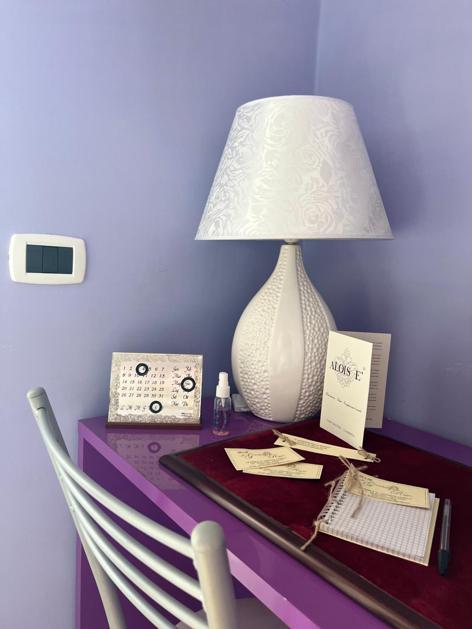Il Giardino Della Reggia Bed & Breakfast กาแซร์ตา ภายนอก รูปภาพ